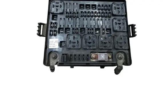 SsangYong Rexton Fuse module AK1301 27DTPTC 05A12D