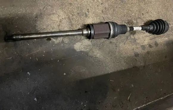 BMW 6 F12 F13 Front driveshaft A2759304604 03092014 8887024