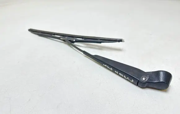 Ford Fusion Rear wiper blade arm 2S6117406AB