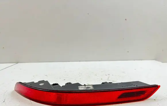 Porsche Cayenne (92A) Rear bumper light 