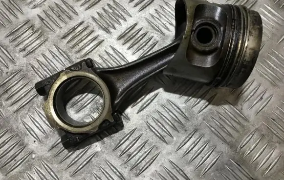 Volkswagen Golf II Piston with connecting rod 075193