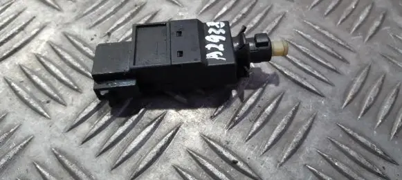 Mercedes-Benz A W168 Brake pedal sensor switch