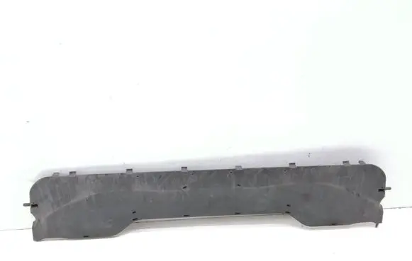 Volvo V60 Front bumper skid plate/under tray 31297472