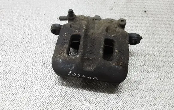 Mitsubishi Grandis Front brake caliper