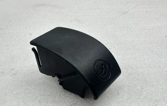 Skoda Octavia Mk3 (5E) ISOFIX cover 5E0887187A 5E0887187