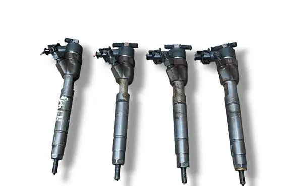 Honda CR-V Fuel injector 0445110288 16450R06E01