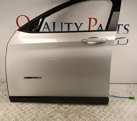 BMW X1 F48 F49 Front door 