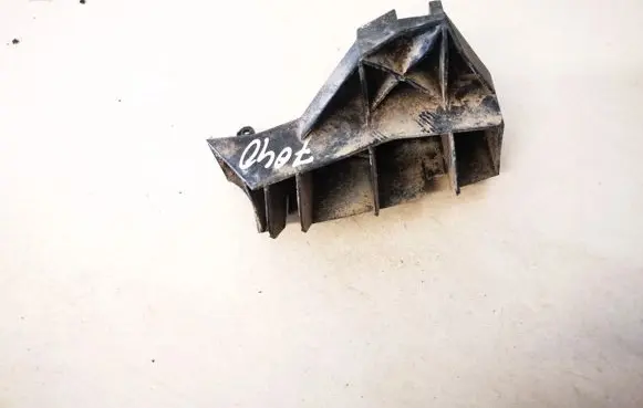 Toyota Avensis T250 Front bumper mounting bracket