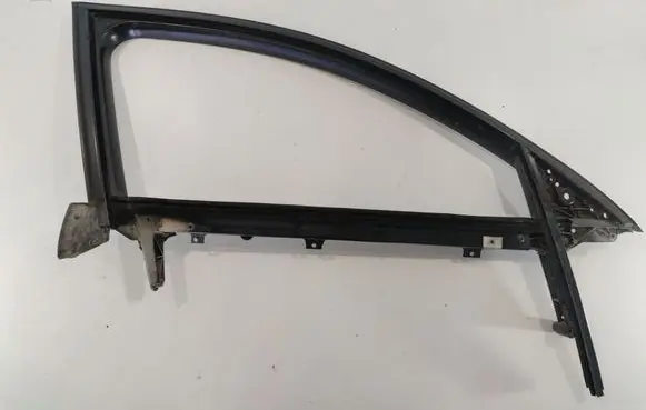 Audi A6 S6 C6 4F Front door window/glass frame 4F0837630