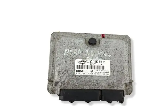 Volkswagen Bora Engine control unit/module 071906018R 0261206176