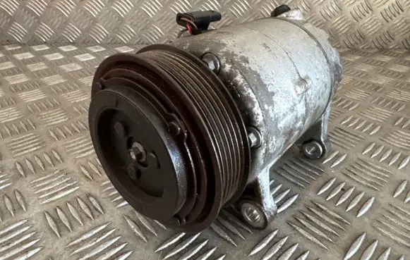 BMW 2 F45 Air conditioning (A/C) compressor (pump) 64525A5C712 B5B6K0239 9295050