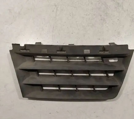 Renault Scenic II - Grand scenic II Front bumper upper radiator grill 8200140330
