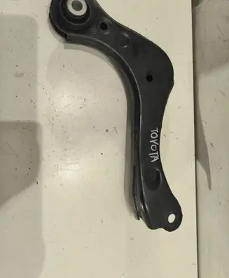 Toyota RAV 4 (XA50) Rear suspension control arm 
