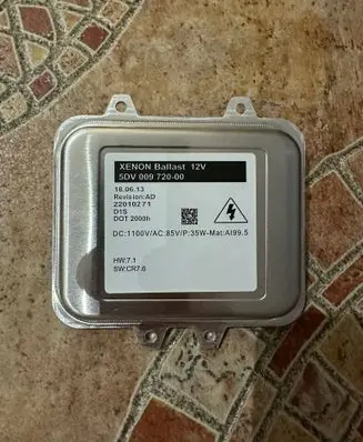 Opel Insignia A Headlight ballast module Xenon 5DV00972000 22010271