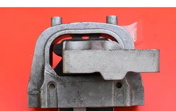 Skoda Octavia Mk3 (5E) Engine mount vacuum valve 5Q0199262DE