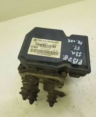 Volkswagen PASSAT B7 ABS Pump 3AA614109AG