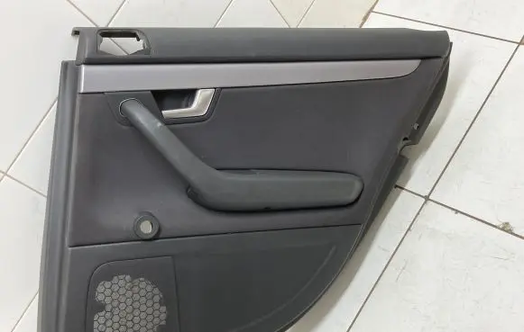 Hyundai i20 (PB PBT) Rear door card panel trim 8E0867306 49564945
