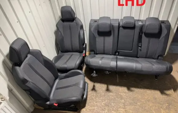 Peugeot 3008 II Seat set 26268