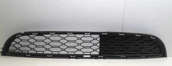 Renault Twingo II Front bumper lower grill 622547230R