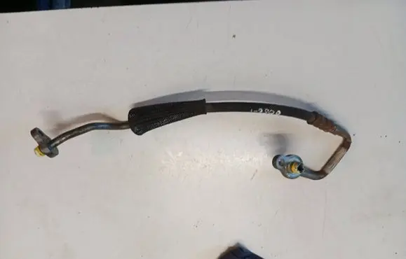 Volvo XC60 Air conditioning (A/C) pipe/hose 31332531