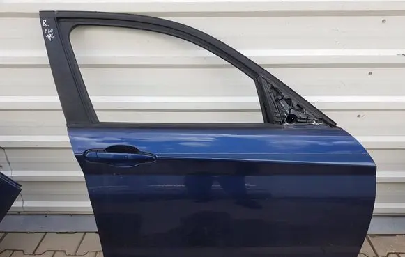 BMW 1 F20 F21 Front door 