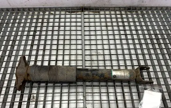 Rear shock absorber/damper