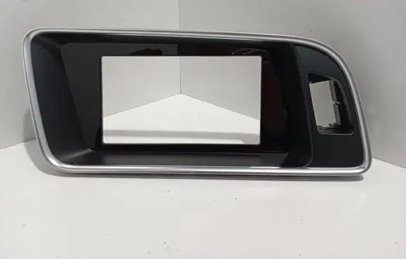 Audi Q5 SQ5 Radio/GPS head unit trim 8R1857186