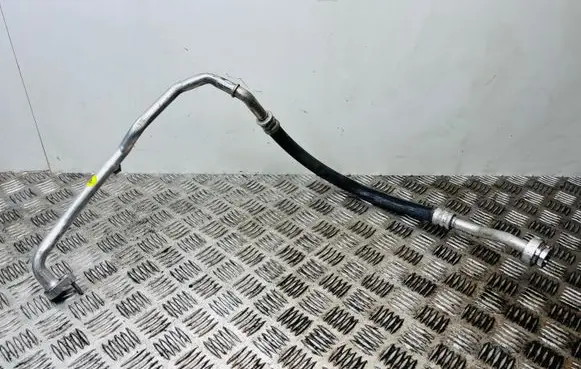Volkswagen PASSAT B8 Air conditioning (A/C) pipe/hose 5Q0816743D