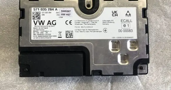 Volkswagen Tiguan Climate control unit 571035284A 571035284