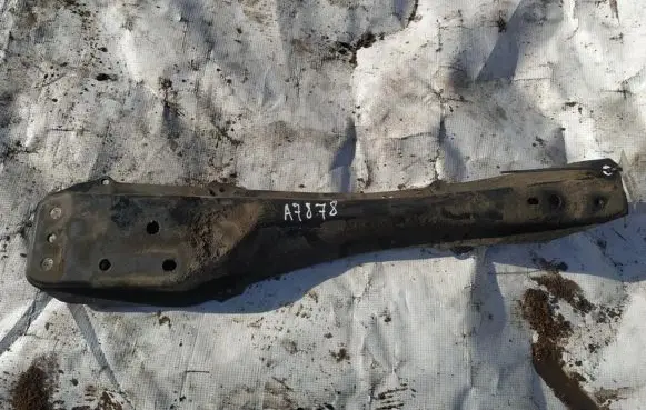 Toyota Avensis T250 Front subframe