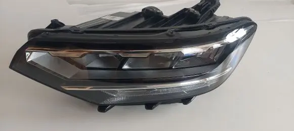 Volkswagen PASSAT B8 Headlight/headlamp 3G1941035Q