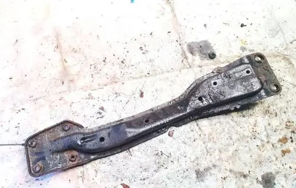Nissan X-Trail T30 Front subframe