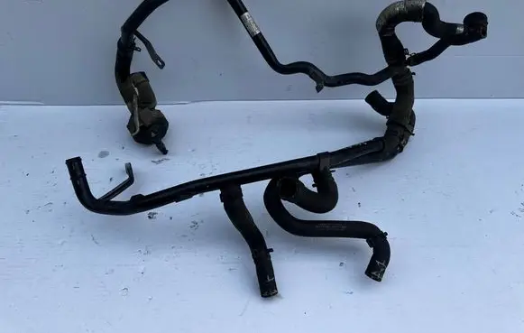 Volkswagen PASSAT B8 Water pump 