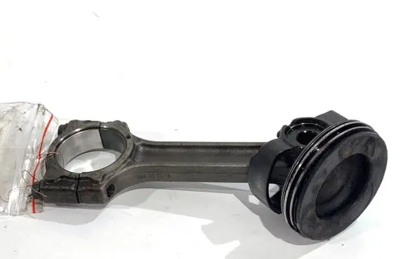 Dacia Duster II Piston with connecting rod K9K876
