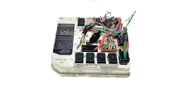 Nissan Micra Fuse box set 284B7AX61A
