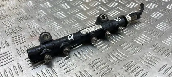 Volvo S60 Fuel main line pipe 9685297580