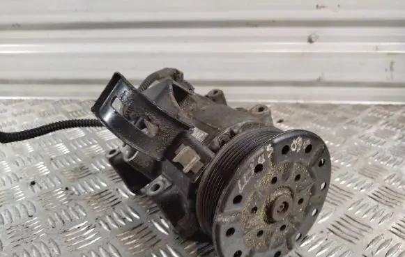 Lexus IS 200-300 Air conditioning (A/C) compressor (pump)