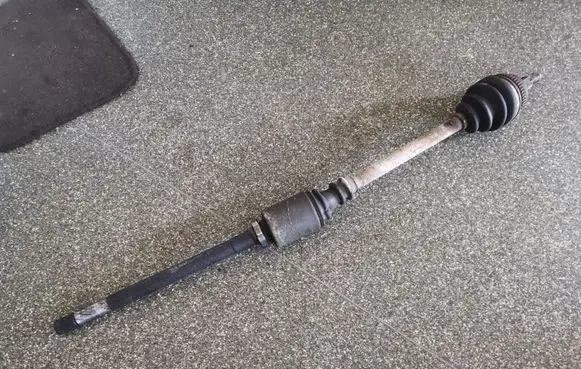 Renault Master II Front driveshaft