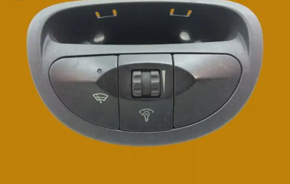 Hyundai Santa Fe Glove box