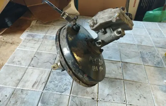 Peugeot 206 Brake booster 9634942780