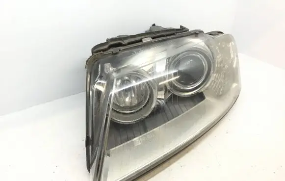 Audi A8 S8 D3 4E Headlight/headlamp 15815300
