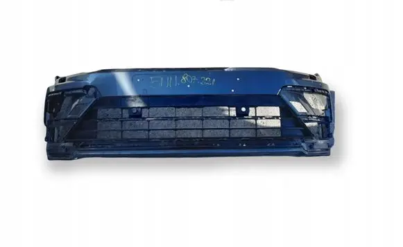 Volkswagen Tiguan Front bumper 5NN807221