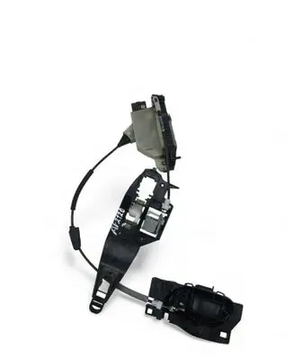 Peugeot 208 Front door lock 96555516VV