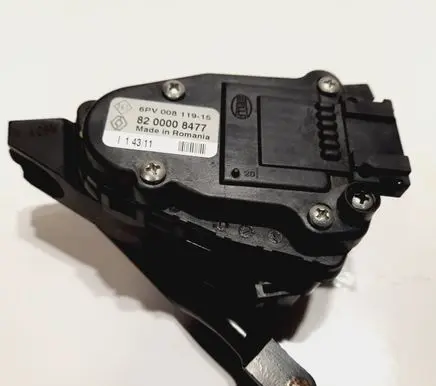 Opel Vivaro Accelerator throttle pedal 8200008477
