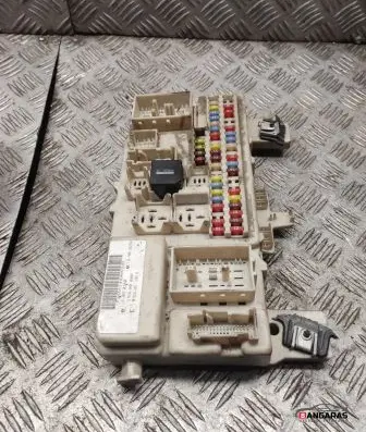 Ford Focus Fuse module 4m5t14a073bf