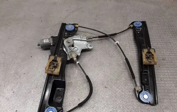 Opel Insignia A Front door window regulator with motor 965872102