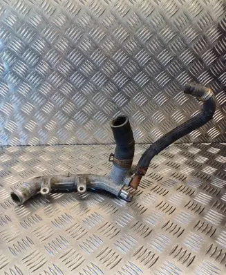 Suzuki Grand Vitara II Engine coolant pipe/hose SZM0831