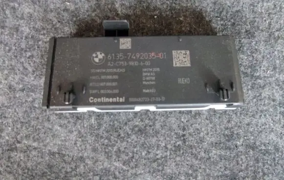 BMW 2 F46 Tailgate/trunk control unit/module 7492035