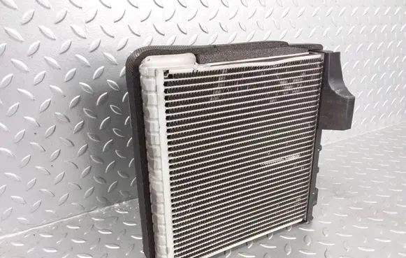 Air conditioning (A/C) radiator (interior)