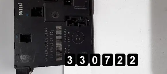 Mercedes-Benz E W211 Engine control unit/module 2118704026